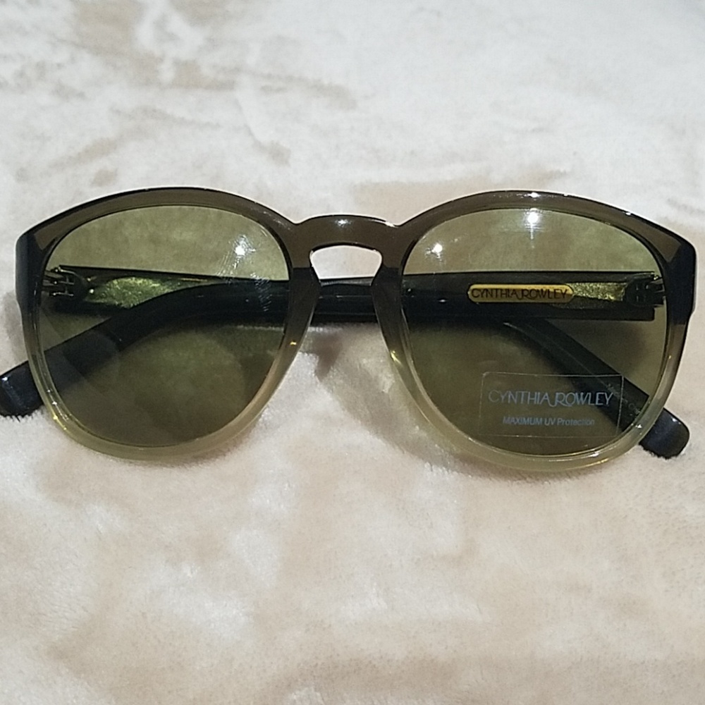 Cynthia Rowley sunglasses - Picture 7 of 8